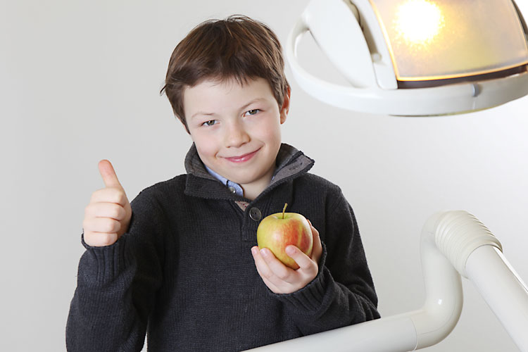 Kinderbehandlung Zahnarzt Dr. Rupp Muellheim Badenweiler Keramikinlay